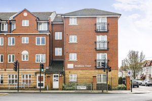 PHOTOS SHOW GENERAL VIEW OF RETIREMENT DEVELOPMENT- click for photo gallery